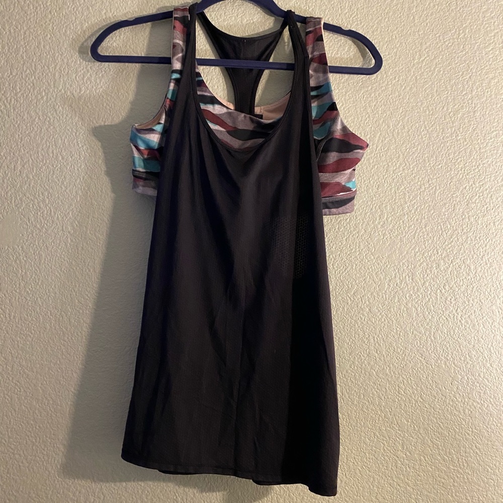 Lululemon tank with built in bra